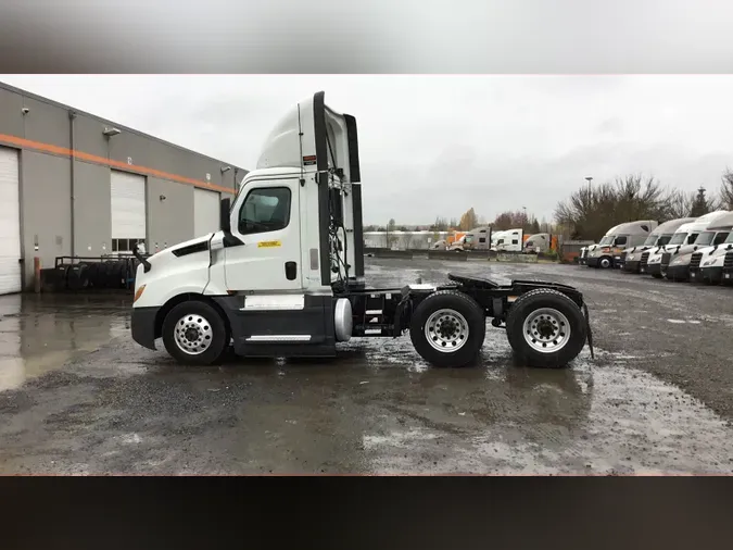 2019 Freightliner Cascadia