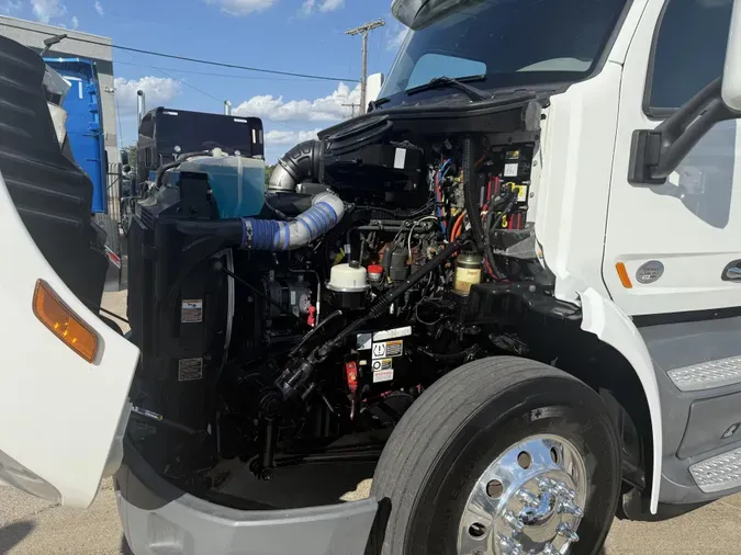 2021 Peterbilt 579