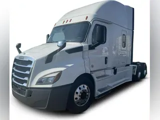 2020 Freightliner Cascadia