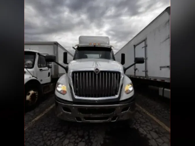 2020 NAVISTAR INTERNATIONAL LT625 DAYCAB T/A