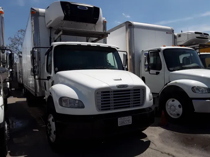 2016 FREIGHTLINER/MERCEDES M2 106