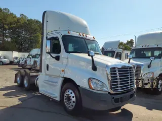 2017 FREIGHTLINER/MERCEDES CASCADIA 125