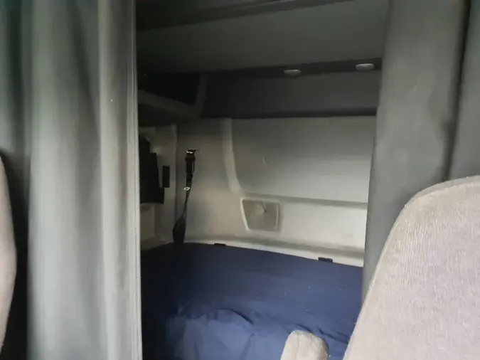 2020 NAVISTAR INTERNATIONAL LT625 SLPR CAB