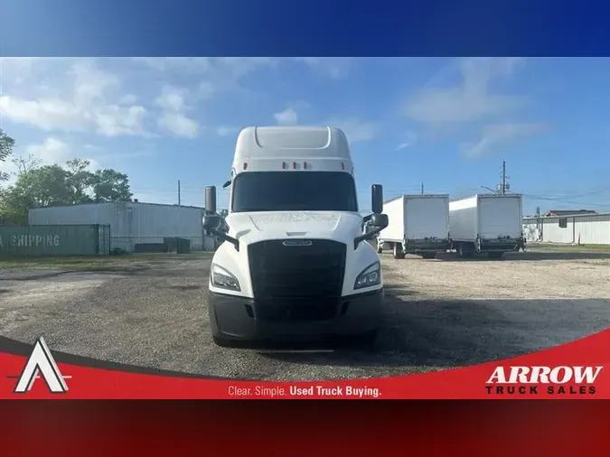 2020 FREIGHTLINER CA126