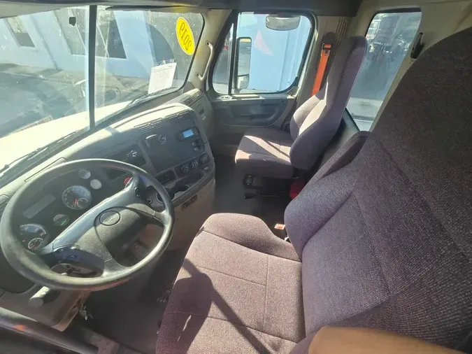 2019 FREIGHTLINER/MERCEDES CASCADIA 125ed57d6017e1350ca391e9426a19cffed