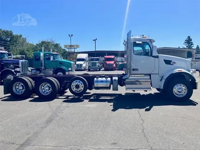 2025 PETERBILT 567