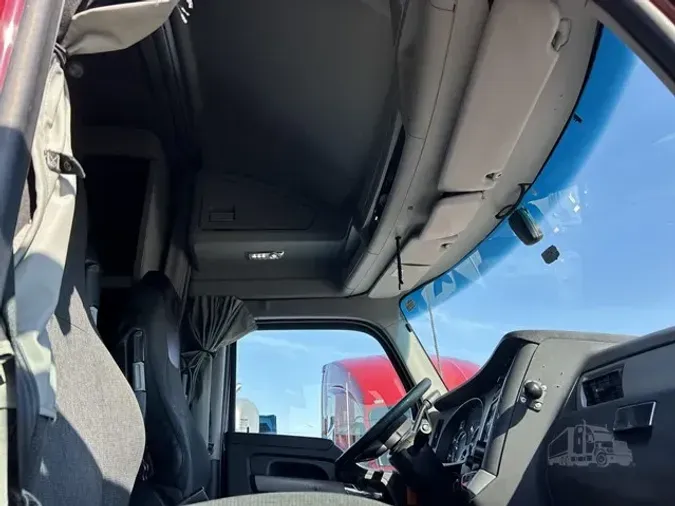 2022 KENWORTH T680