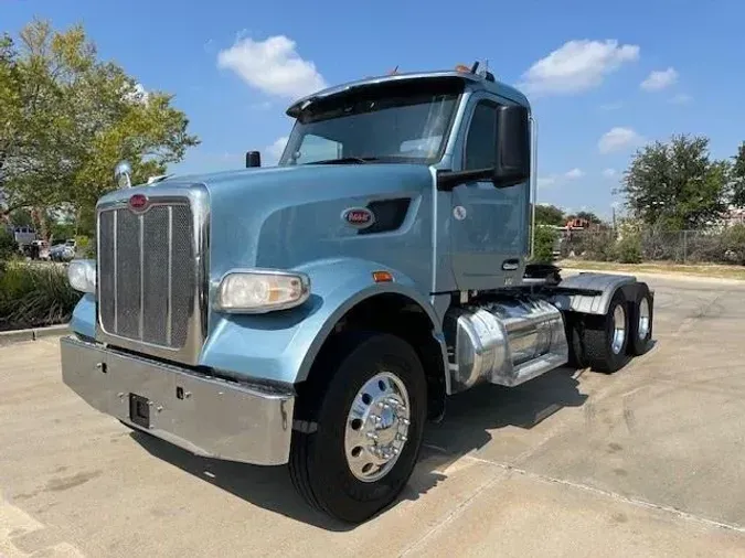 2022 Peterbilt 567