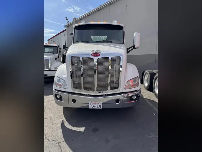 2019 Peterbilt 579ed66e5e8af20229406ee08489ec3212f