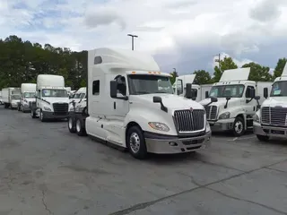 2019 NAVISTAR INTERNATIONAL LT625 SLPR CAB