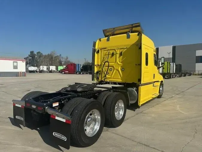 2019 Freightliner Cascadia