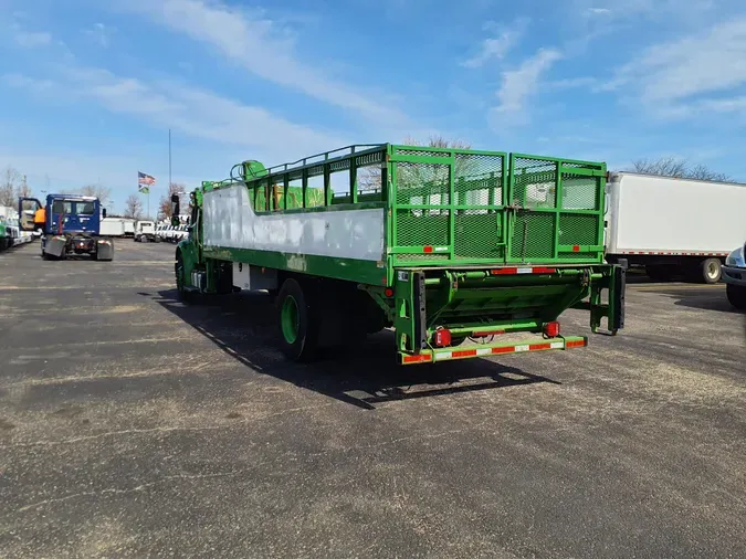 2014 FREIGHTLINER/MERCEDES M2 106