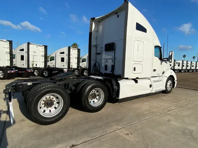 2021 Kenworth T680