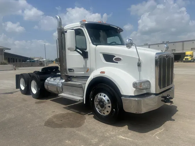 2020 Peterbilt 567