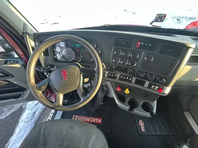 2022 Kenworth T680