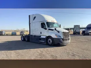 2022 Freightliner Cascadia 126