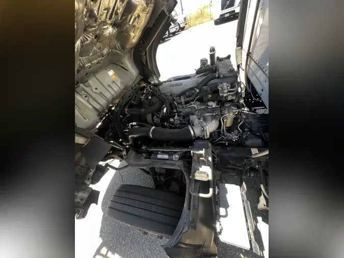 2019 ISUZU NPR