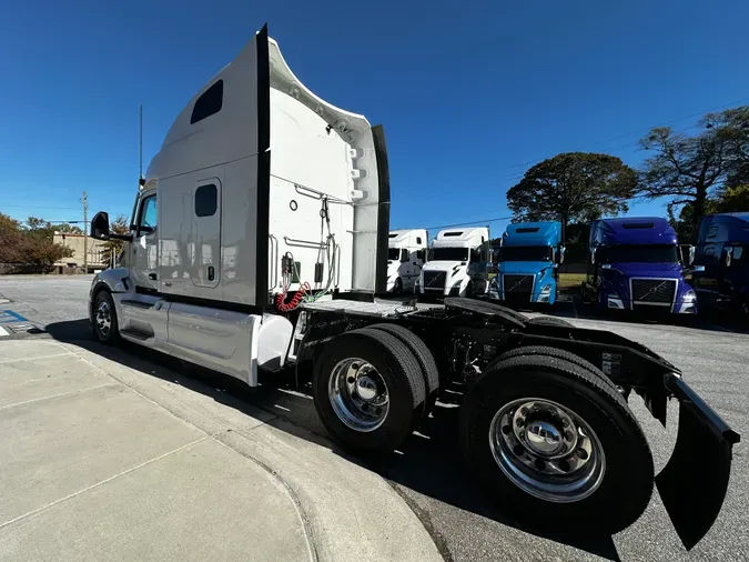 2024 Peterbilt 579