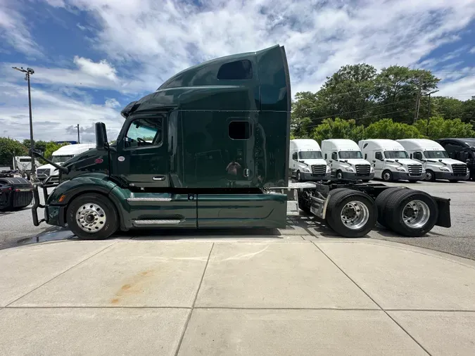 2022 Peterbilt 579