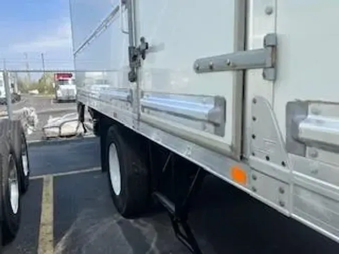 2019 Hino 268A