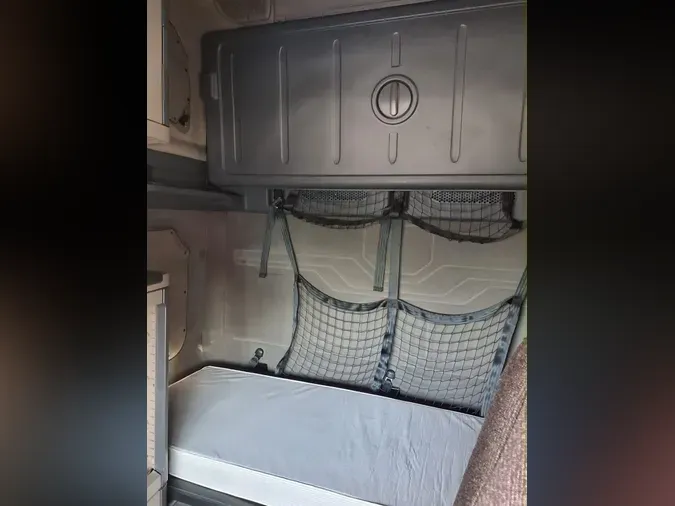 2020 FREIGHTLINER CASCADIA 125