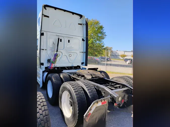 2019 FREIGHTLINER/MERCEDES CASCADIA 125