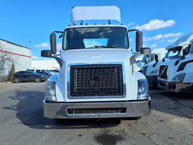 2016 VOLVO VNL64TRACTOR