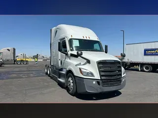 2024 Freightliner Cascadia 126