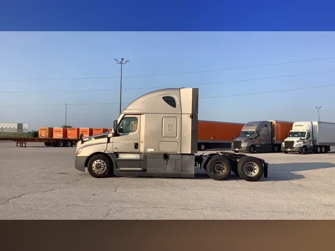 2023 Freightliner Cascadia 126ed8ece951d774ec988c1317f9fb0fb1c