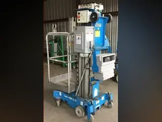 2012 GENIE AWP25S