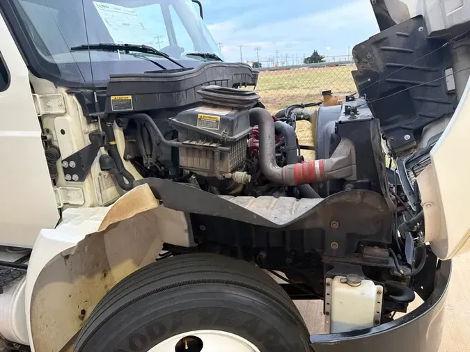 2019 NAVISTAR INTERNATIONAL 4300