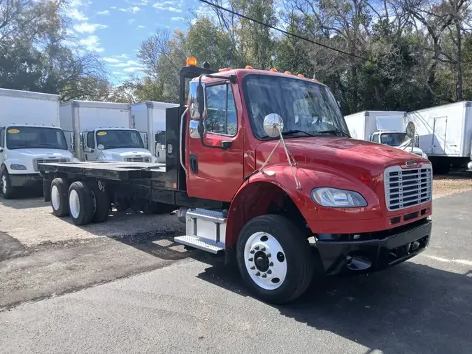 2020 FREIGHTLINER/MERCEDES M2 106
