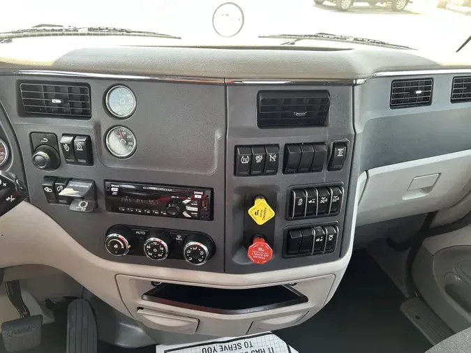 2020 Peterbilt 579