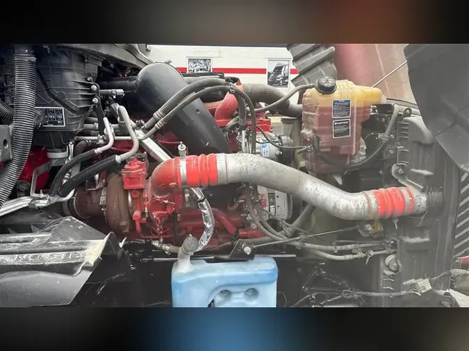 2022 INTERNATIONAL LT