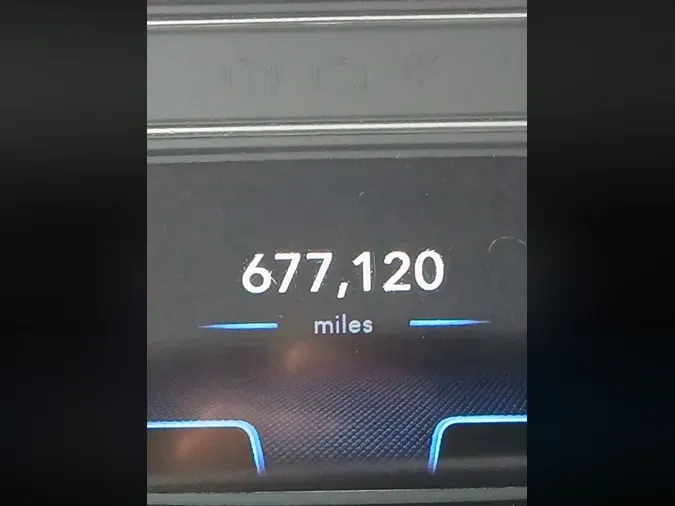 2020 NAVISTAR INTERNATIONAL LT625 SLPR CAB