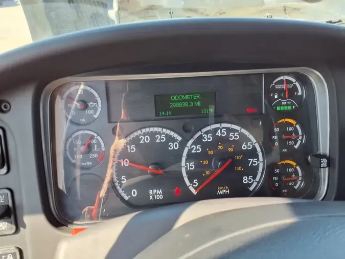 2019 FREIGHTLINER/MERCEDES M2 106