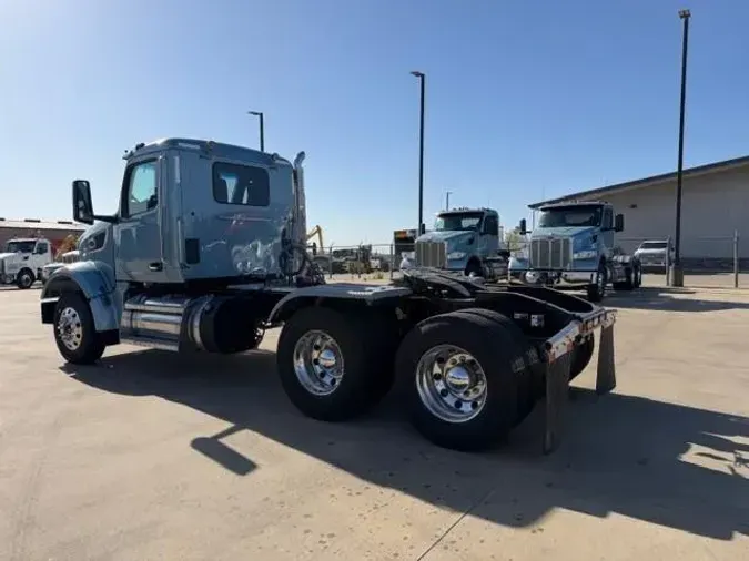 2023 Peterbilt 567