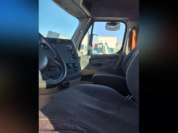 2019 FREIGHTLINER/MERCEDES CASCADIA 125