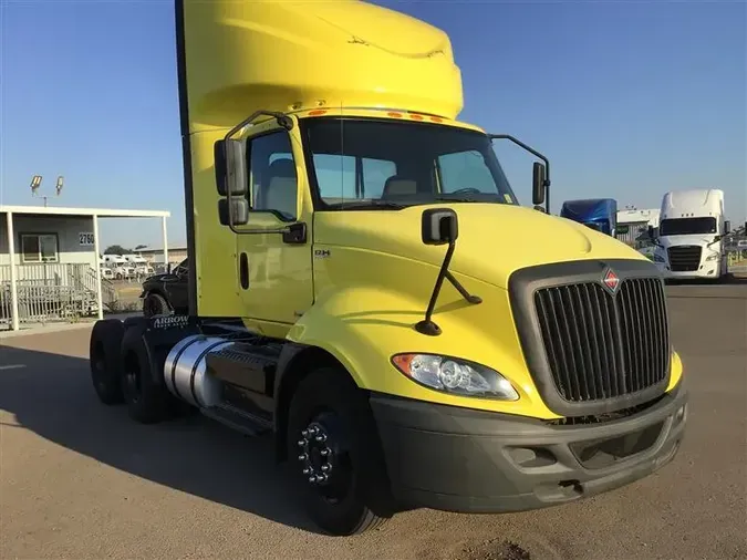 2018 INTERNATIONAL RH613