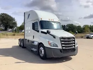 2020 Freightliner Cascadia