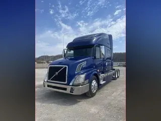 2018 VOLVO VN 630