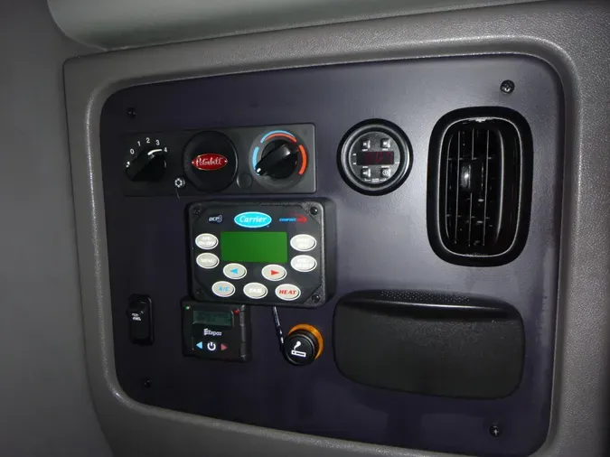 2023 Peterbilt 389
