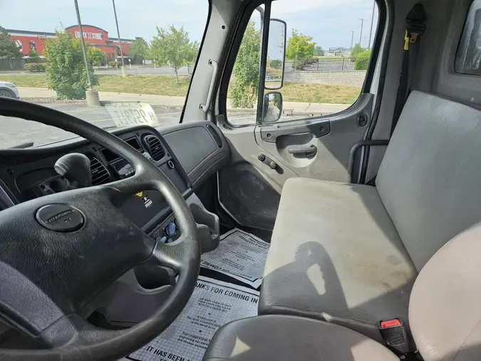 2020 Freightliner Business Class M2 106