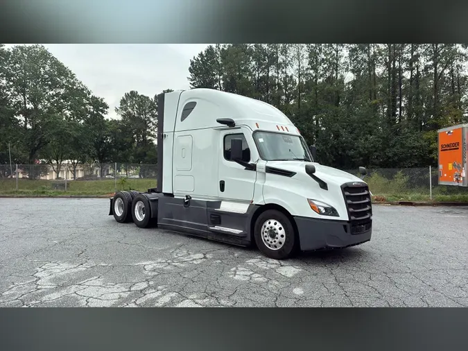 2023 Freightliner Cascadia 126edb3ca409e8d2ce5dbff4246b0a4a6e8