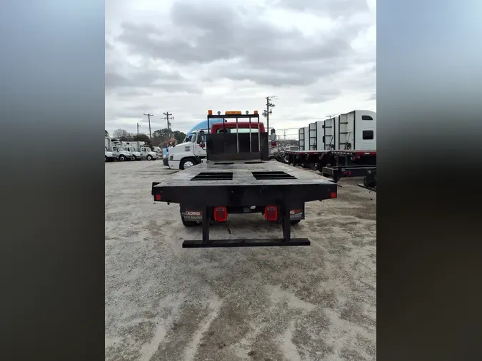 2019 FREIGHTLINER/MERCEDES M2 106