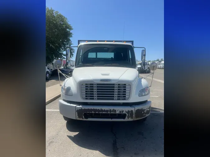 2016 FREIGHTLINER/MERCEDES M2 106