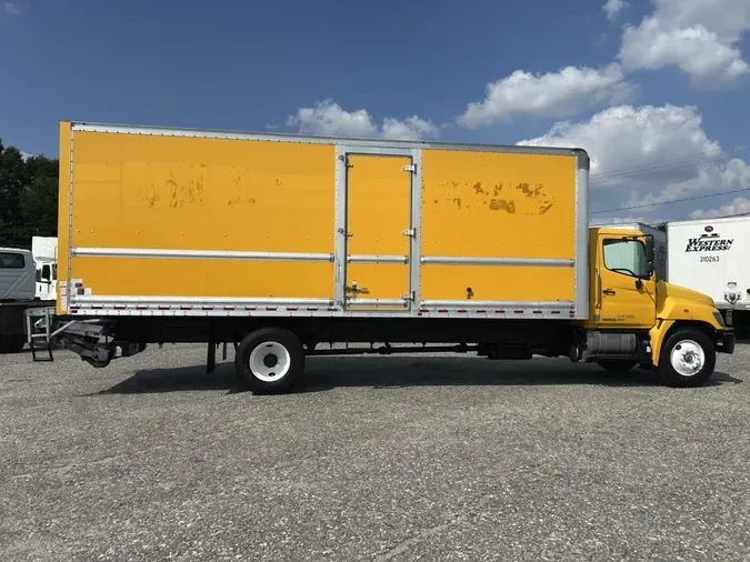2019 Hino 268A