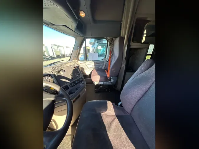 2018 FREIGHTLINER/MERCEDES CASCADIA 125edb713c6aaf5e8db743f701cb95cdd90