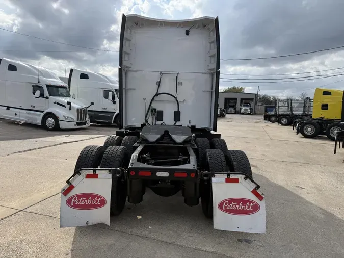 2024 Peterbilt 579