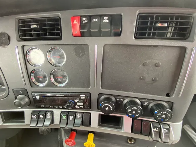 2020 Kenworth T680